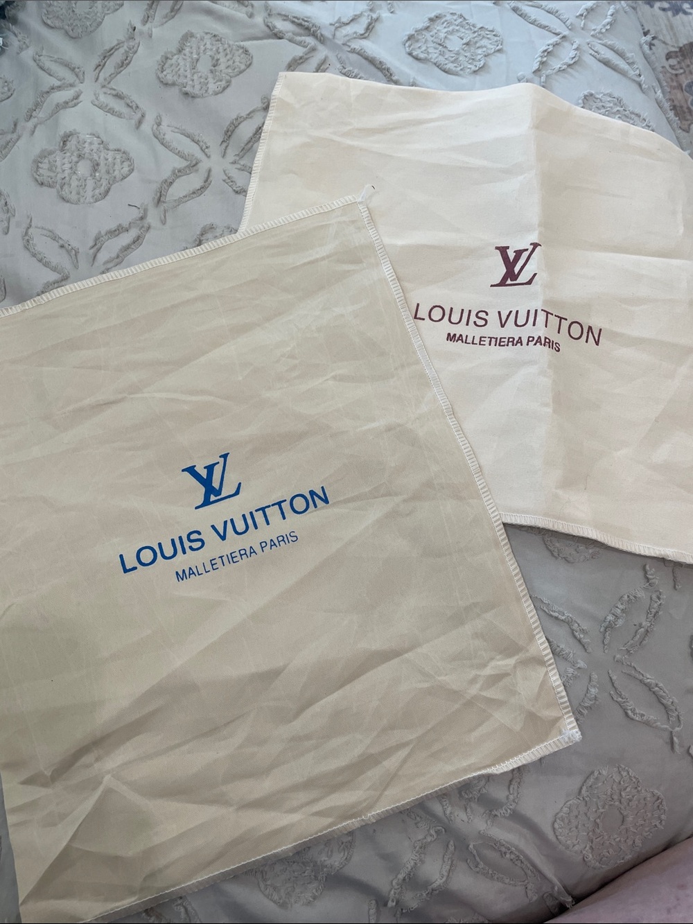 Louis Vuitton Cream Dust Bags with Blue and Plum Logos for small bags